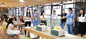 感恩伙伴，一路同行